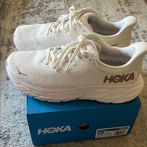 Hoka Arahi 7 White Running shoes